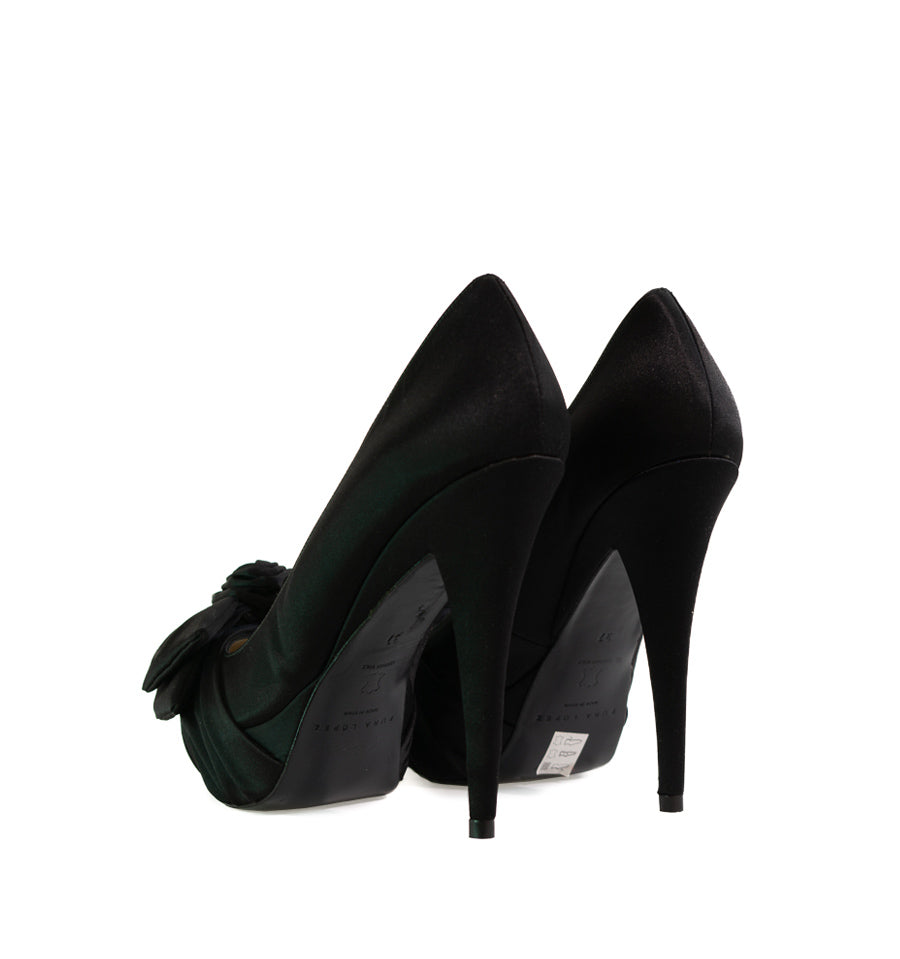 FH679-Salón plataforma en raso negro