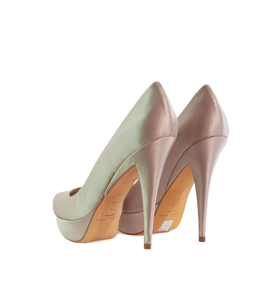 FH679-Salón plataforma en raso taupe