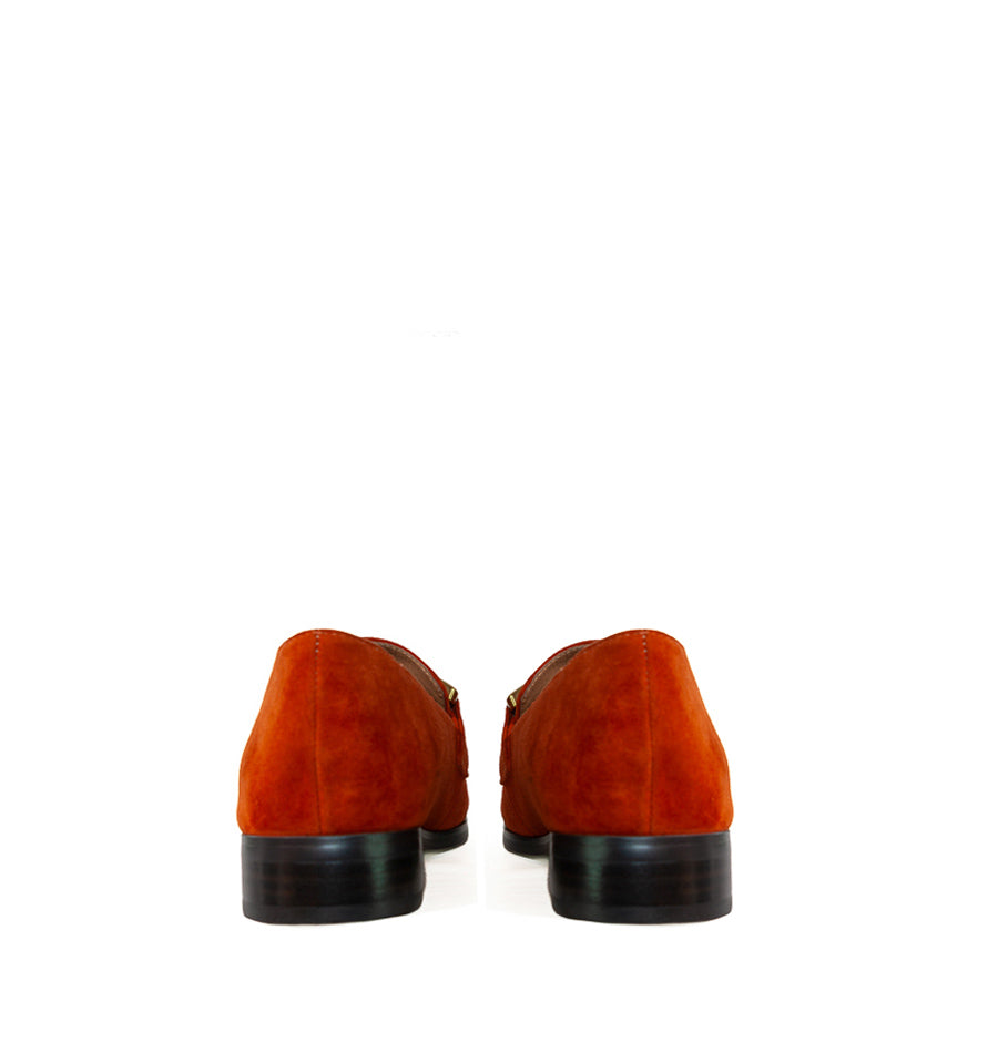 VELA Mocasín estribo en ante naranja