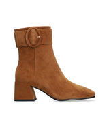 Botín tacón medio hebilla en ante cuero