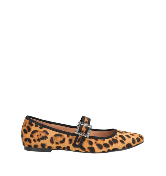 Merceditas bailarina en pony leopardo