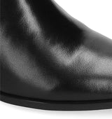 Bota con caña media en piel negro