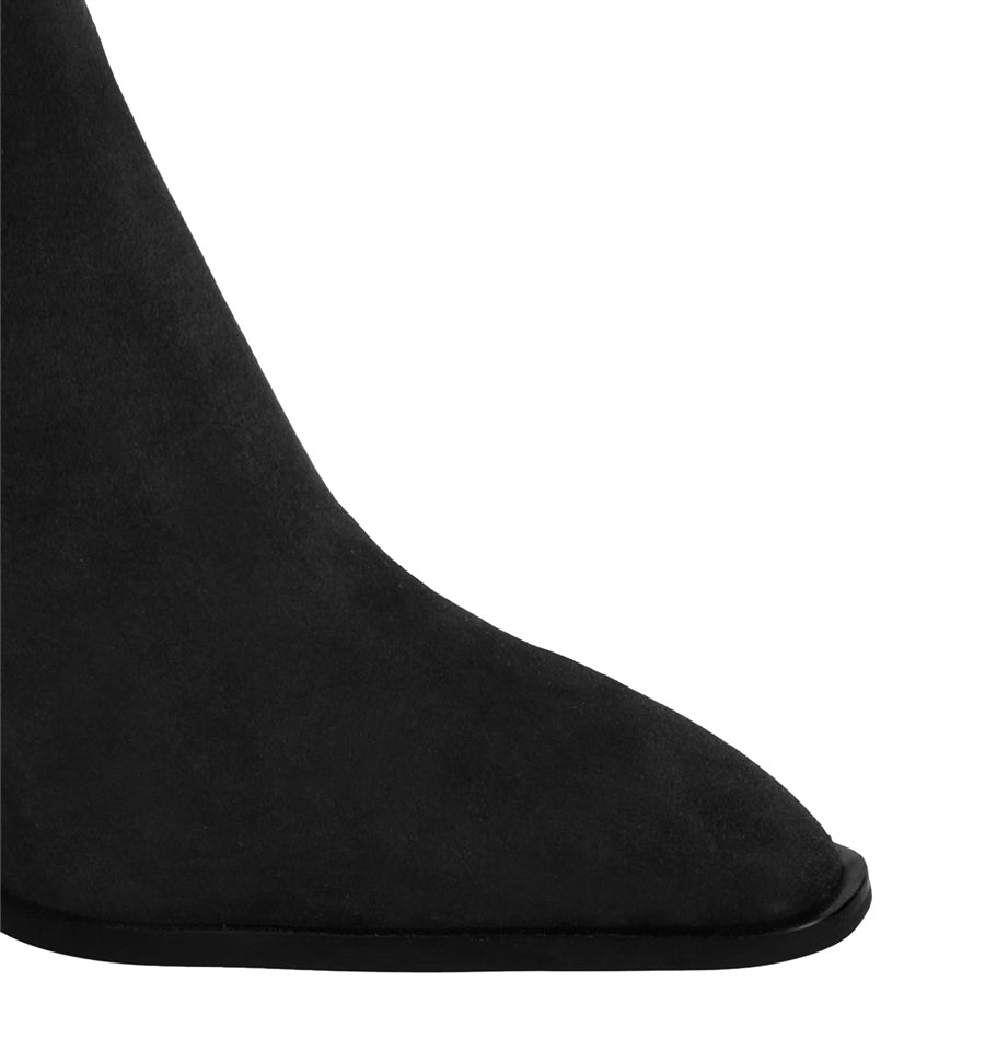 AMINA Botín puntera en ante negro