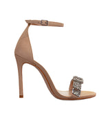 Sandalia con pulsera y tira de cristal en beis