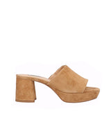 Zueco con plataforma en camel