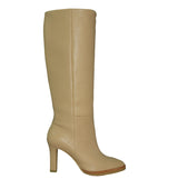 Bota recta con piso crepe en piel beis