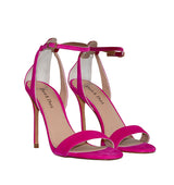 Sandalia de ante fuxia con talón cerrado y pulsera – vista lateral