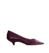 Salón kitten-heel en piel burdeos