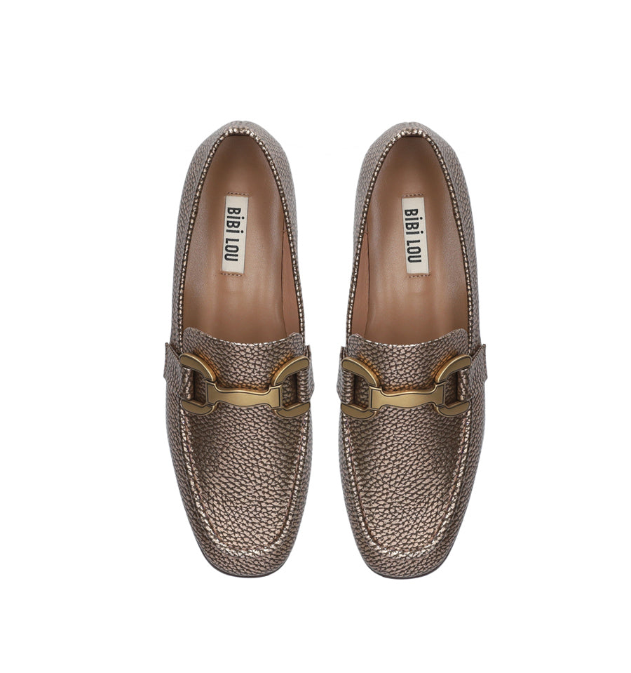Mocasín estribo en piel bronce