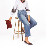 Salón kitten-heel en grabado burdeos