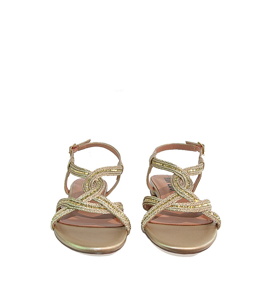 AYLA Sandalia de rafia y cristal en oro