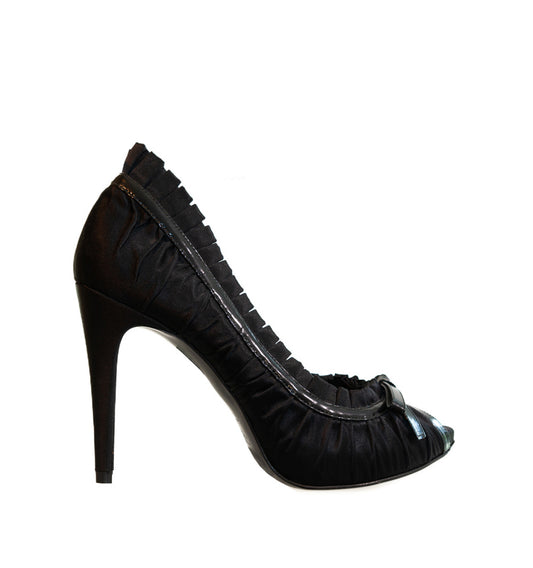FC606- Peep-toes plataforma y frunces en raso negro