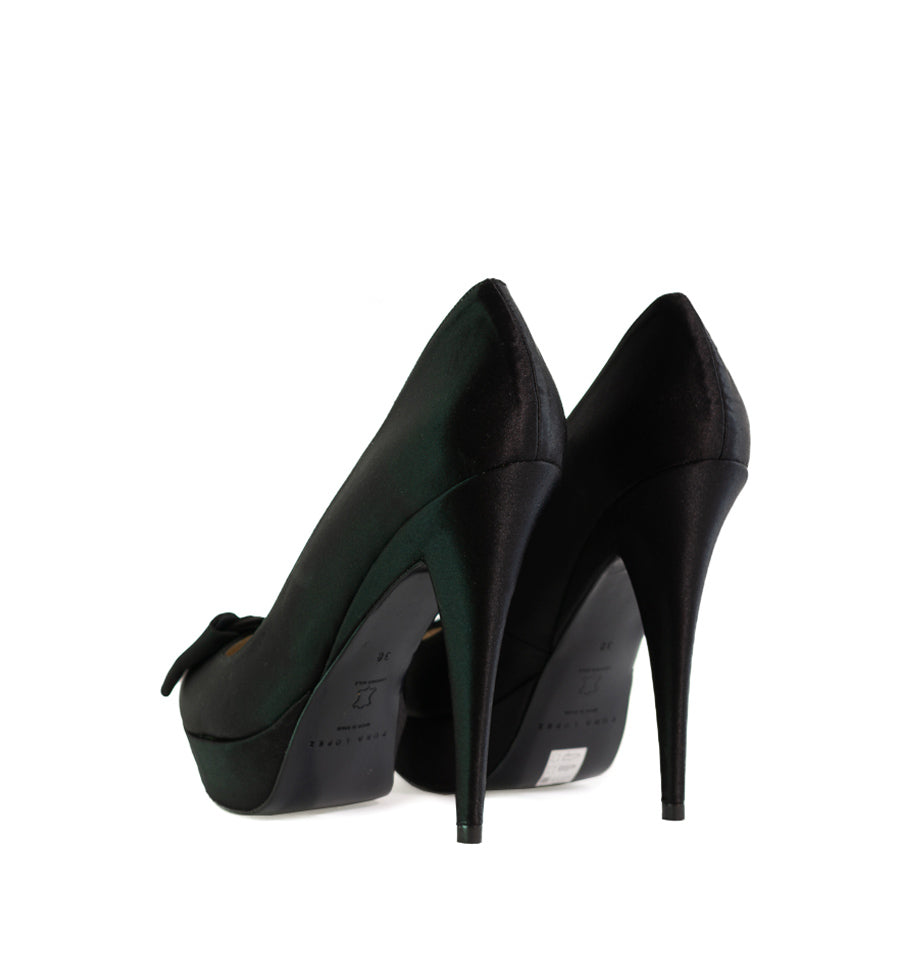 FH675-Salón plataforma con lazo en raso negro