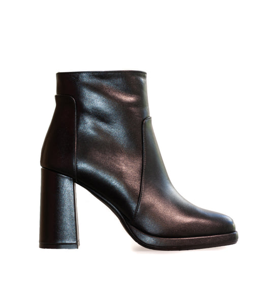 Botín con plataforma en piel negro