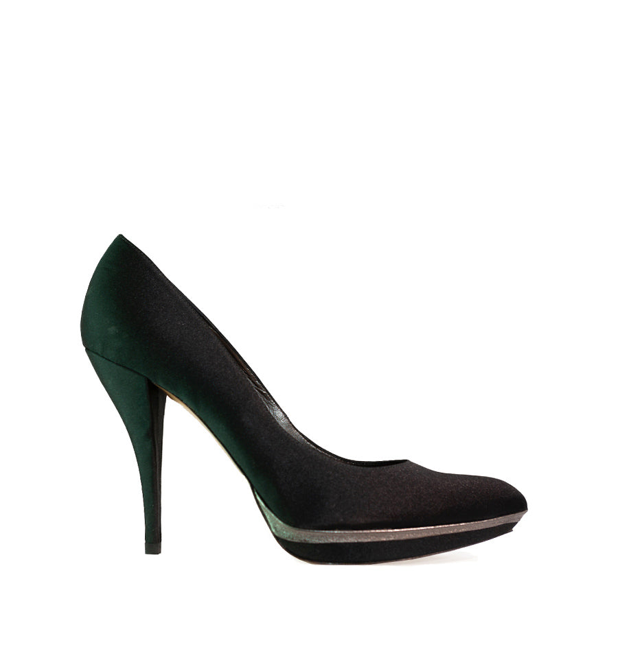 FJ975- Salón plataforma en raso negro