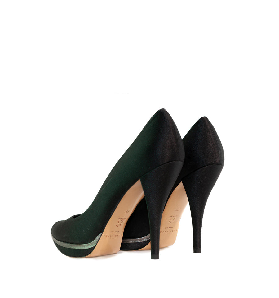 FJ975- Salón plataforma en raso negro