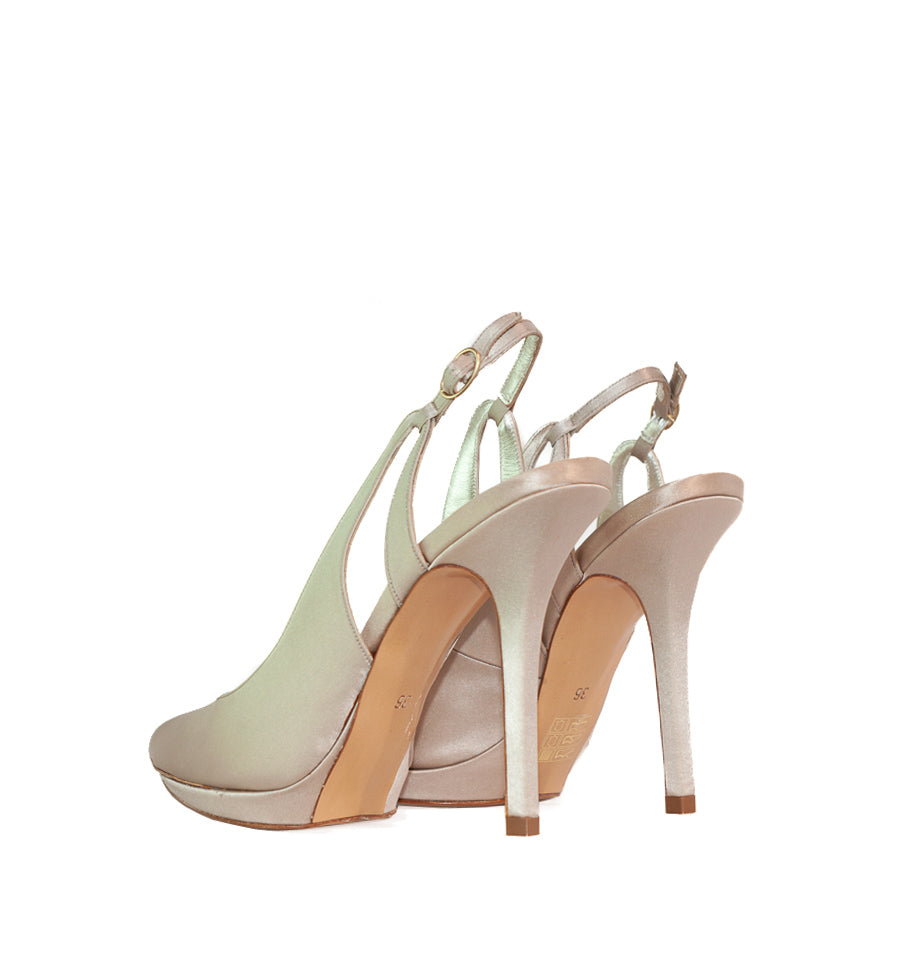 FI101- Destalonado plataforma en raso taupe