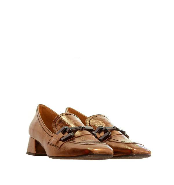 Mocasín bajo en piel bronce