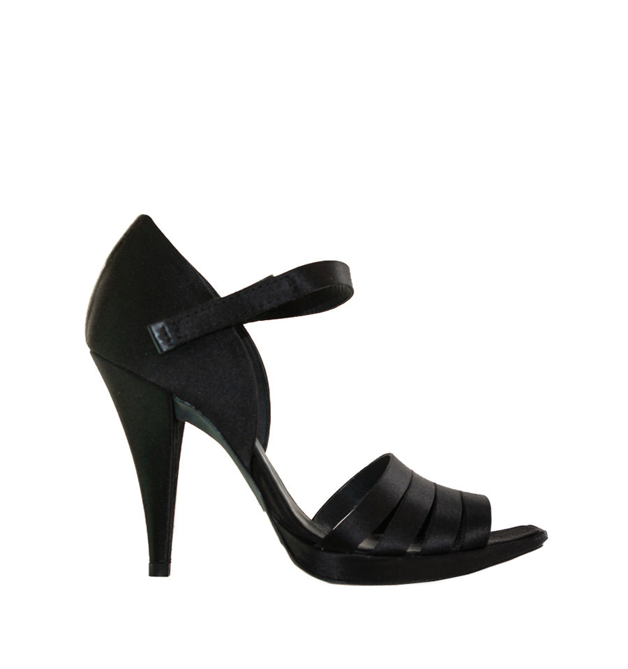 ELOISE Sandalia con plataforma en negro