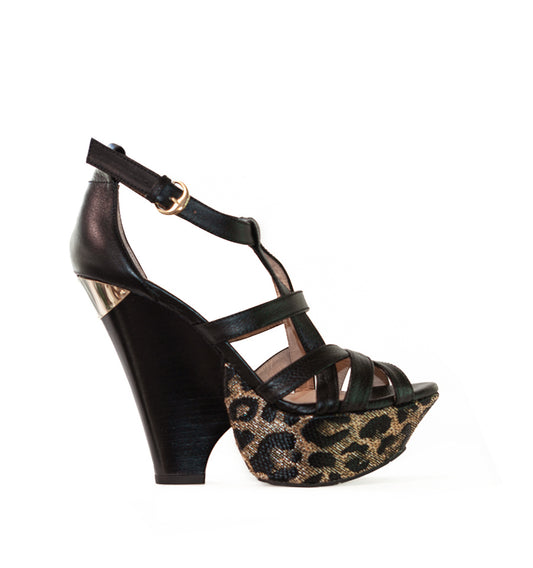 M388- Cuña de leopardo con tiras en negro