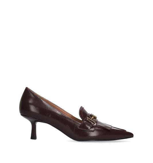 TINA Mocasín clásico flecos en piel burdeos