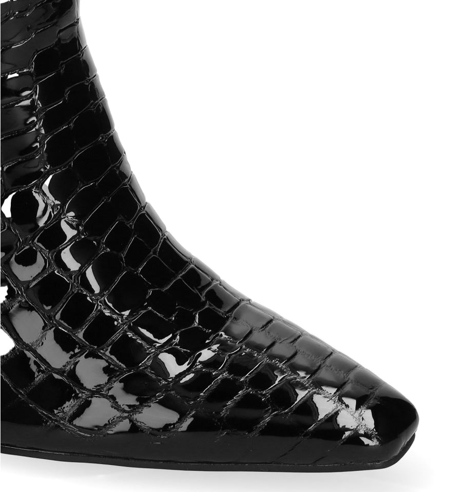 Bota coco tacón medio negro
