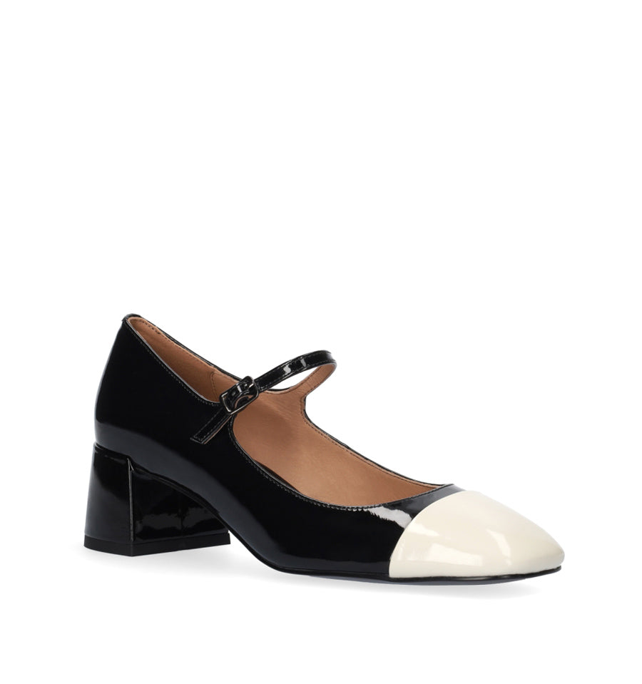 CARDIFF Merceditas chanel  combi en negro