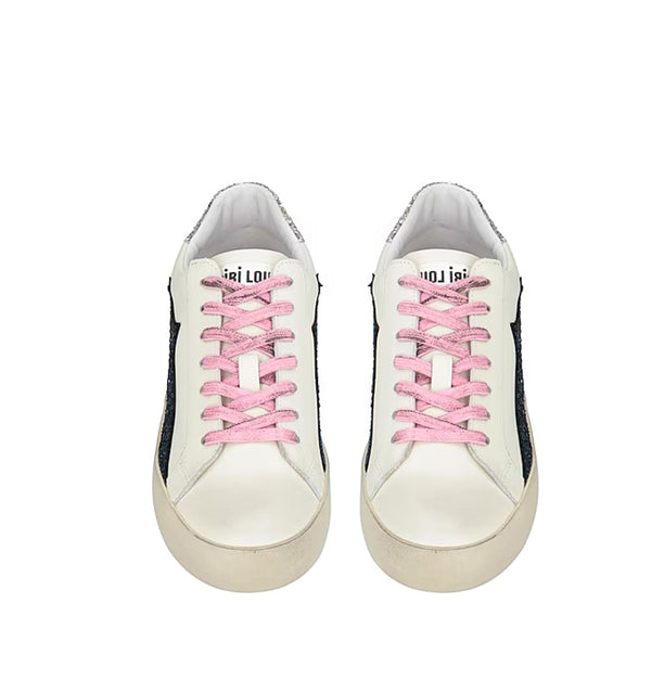 Sneaker con cristal marino y cordón rosa