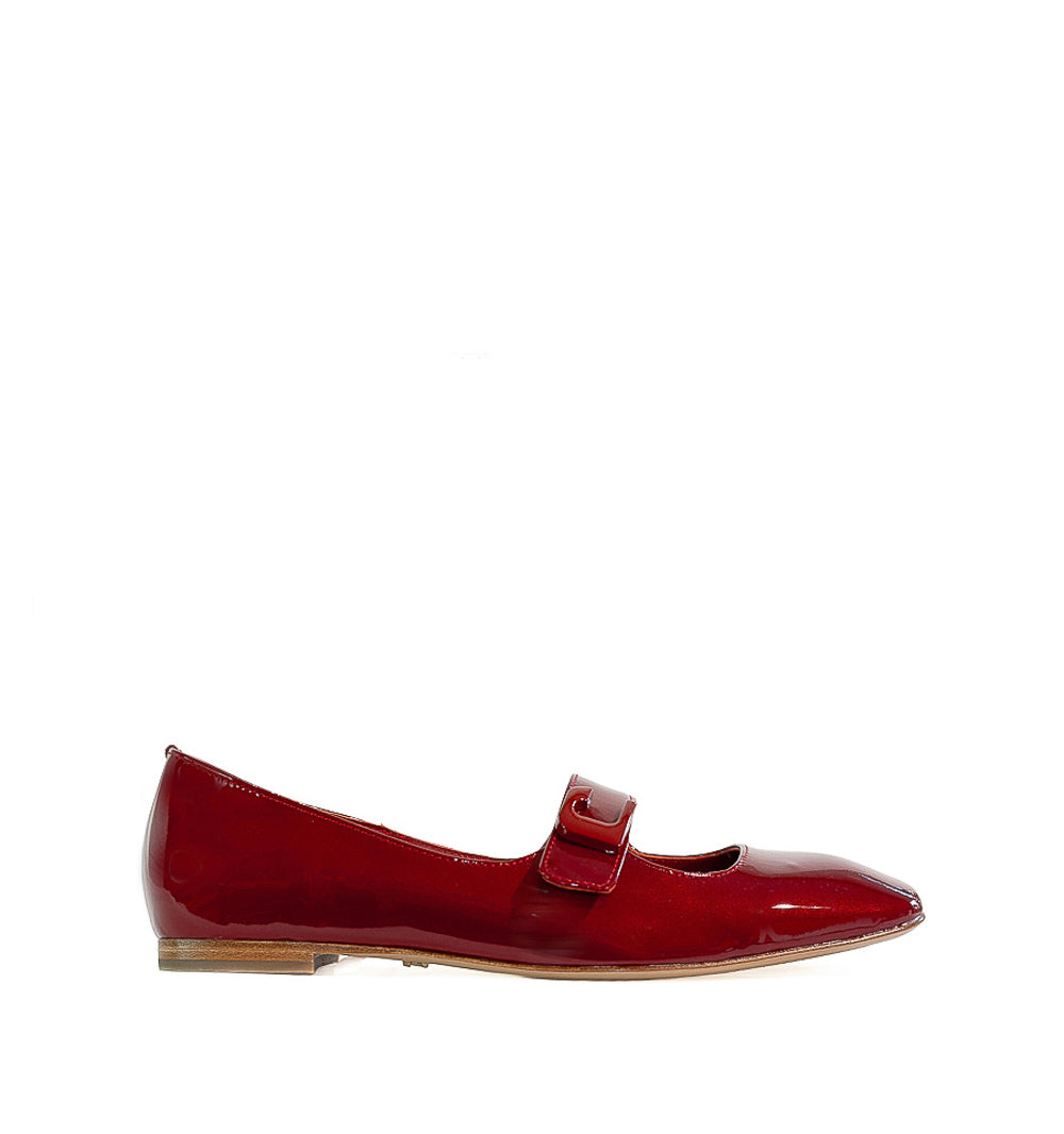 LOLA Merceditas en charol rojo