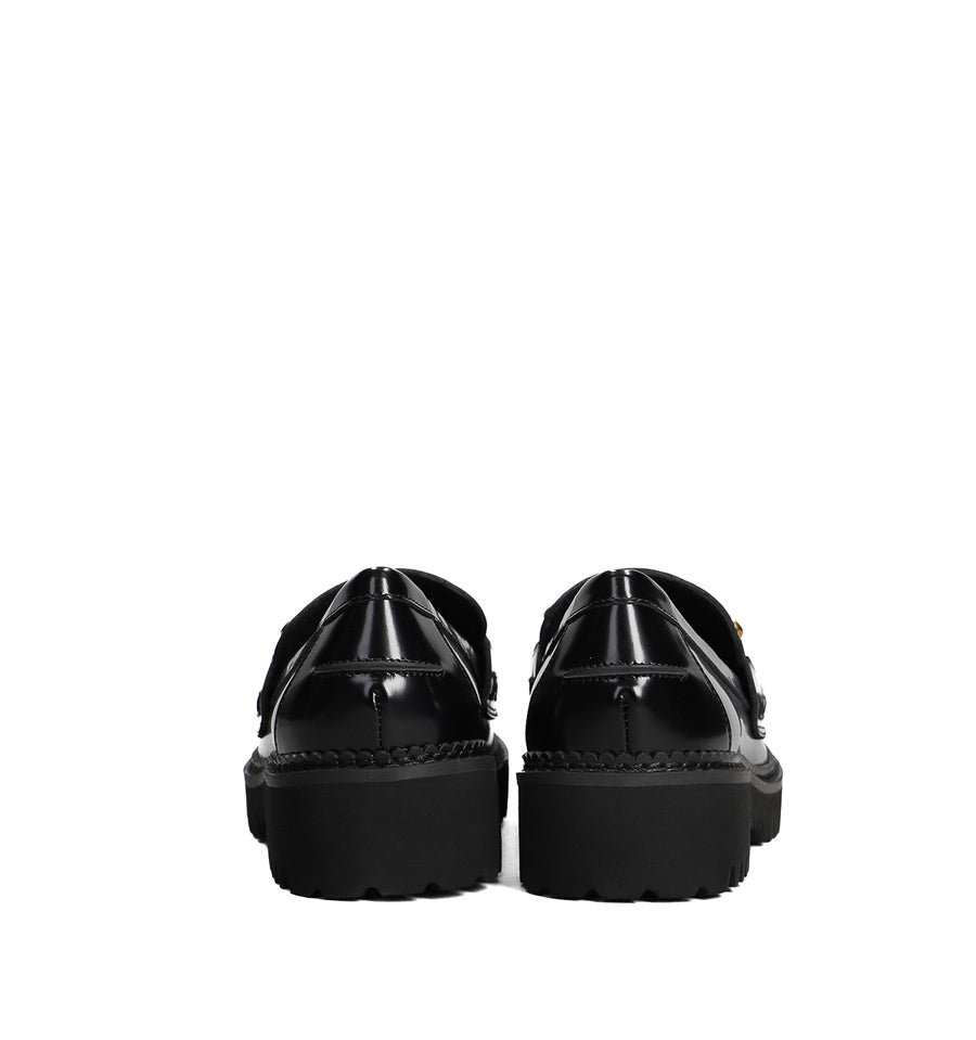 Mocasín piso track en negro