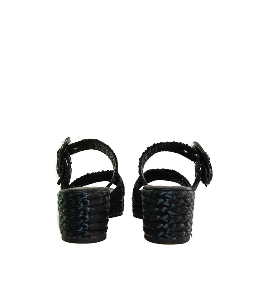 NILO- Cuña plataforma con hebilla en rafia negro