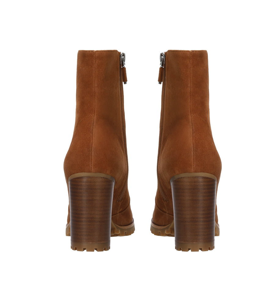 RIMBA Botín suela track en ante cuero