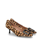 POZNAN  Salón con adorno en animal print