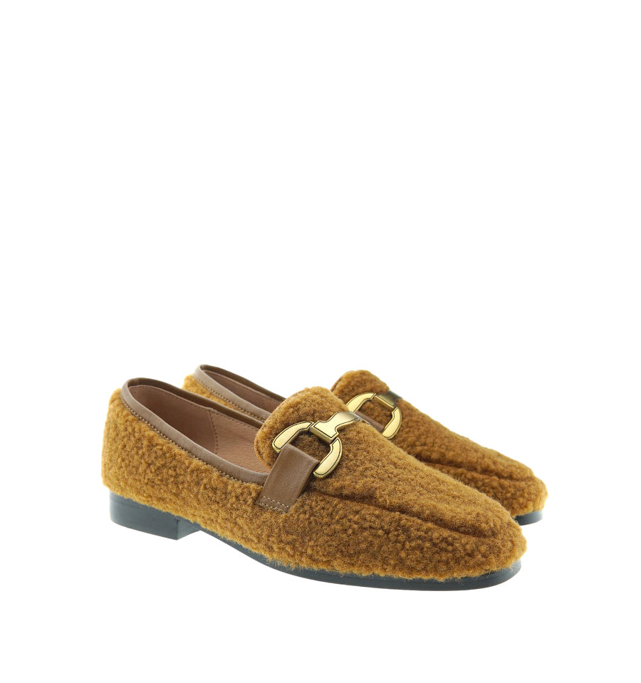 VELA Mocasín estribo en borreguito camel