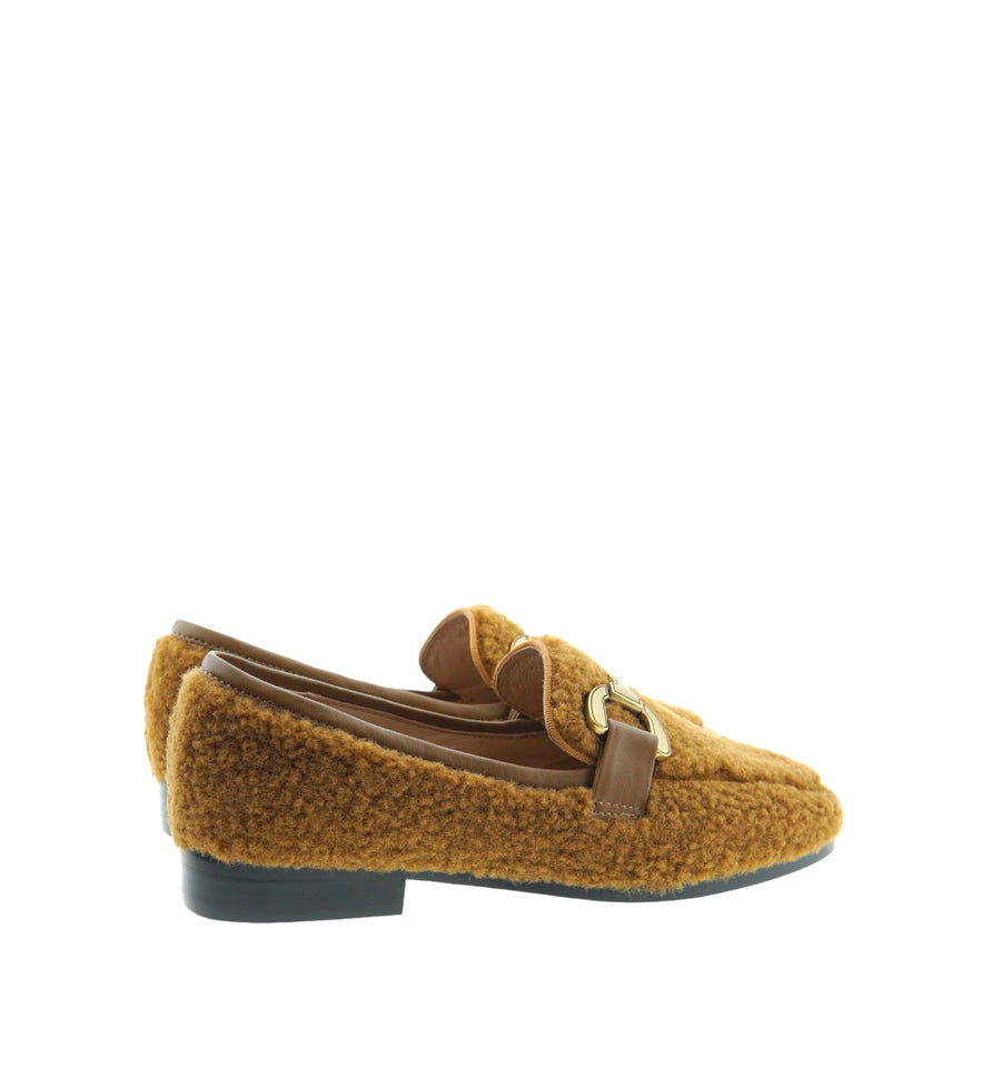 VELA Mocasín estribo en borreguito camel
