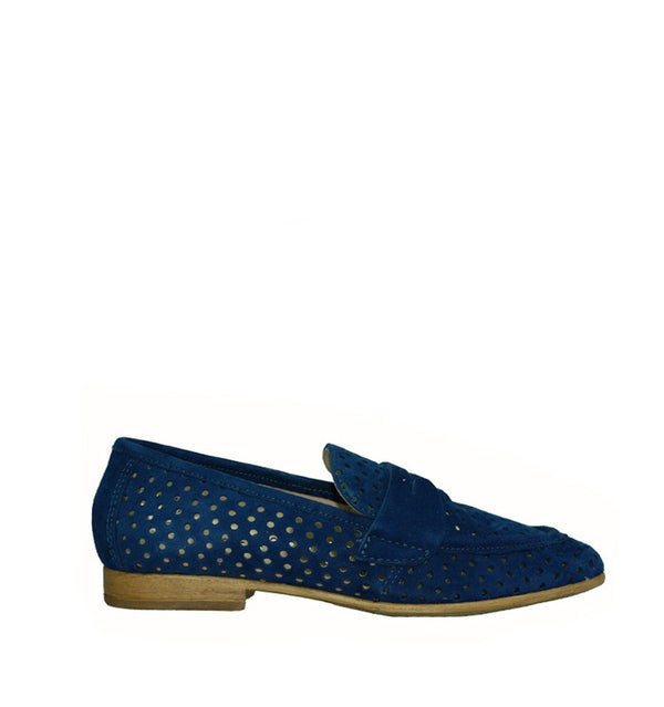 Mocasín calado en ante azul-marino
