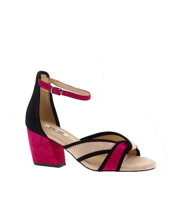 Sandalia combinada en color fuxia