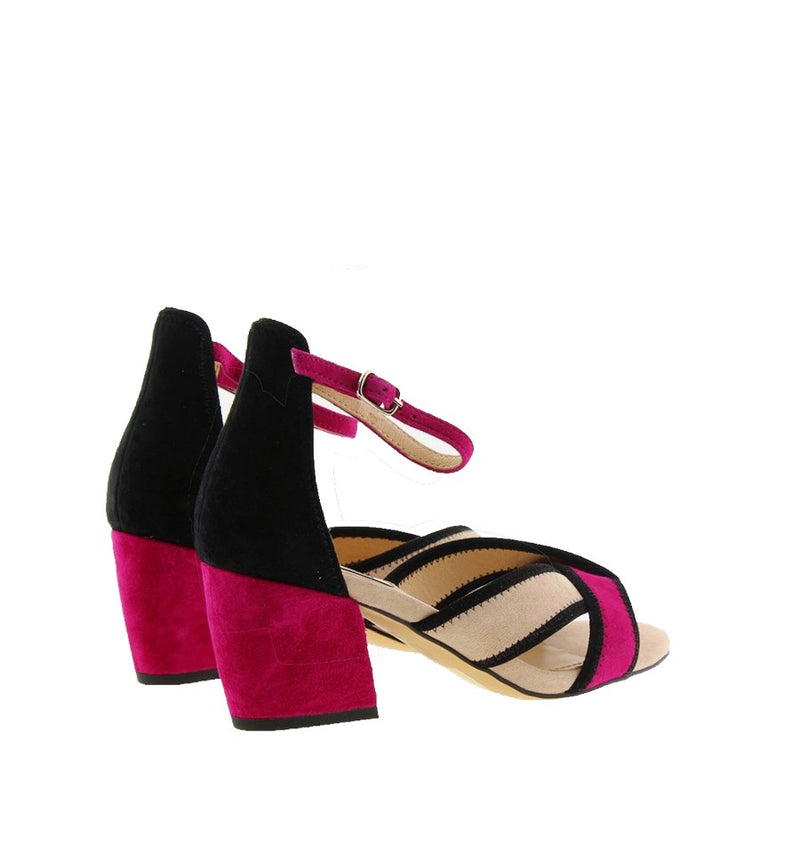 Sandalia combinada en color fuxia
