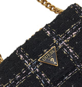 Bolso mini tipo chanel con cadena en negro