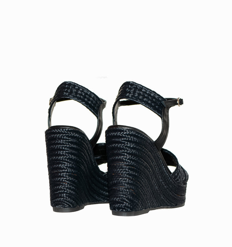 Cuña alta en rafia negro