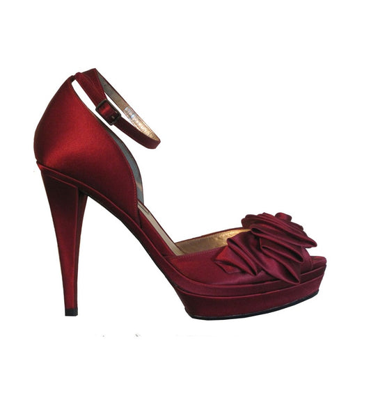 FH778-Zapato Pura López con pulsera y flor