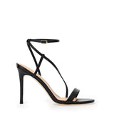 Sandalia stiletto con pulsera en piel negro
