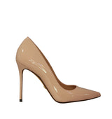 Stiletto alto en charol nude