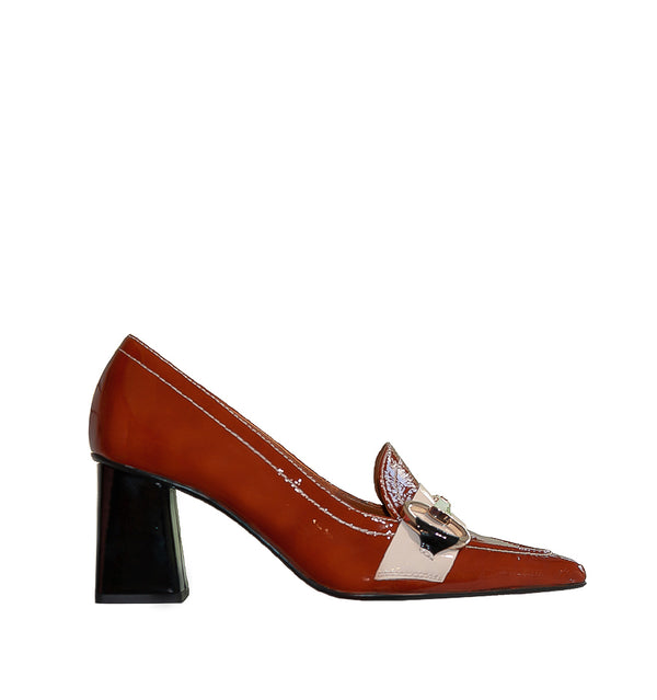 Mocasín medio multi charol avellana
