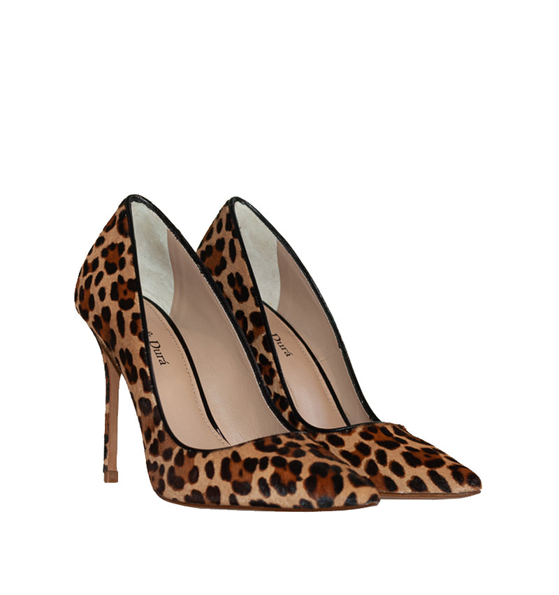 Stiletto alto en pony leopardo