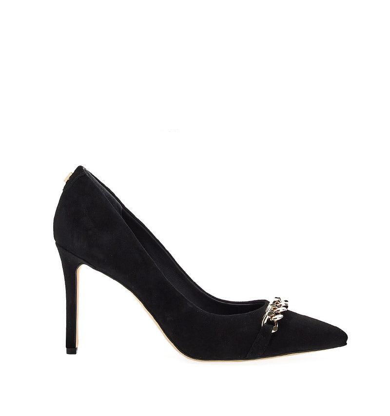 Stiletto salón medio/alto detalle de cadena