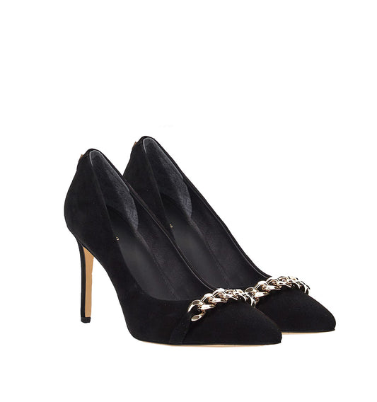 Stiletto salón medio/alto detalle de cadena